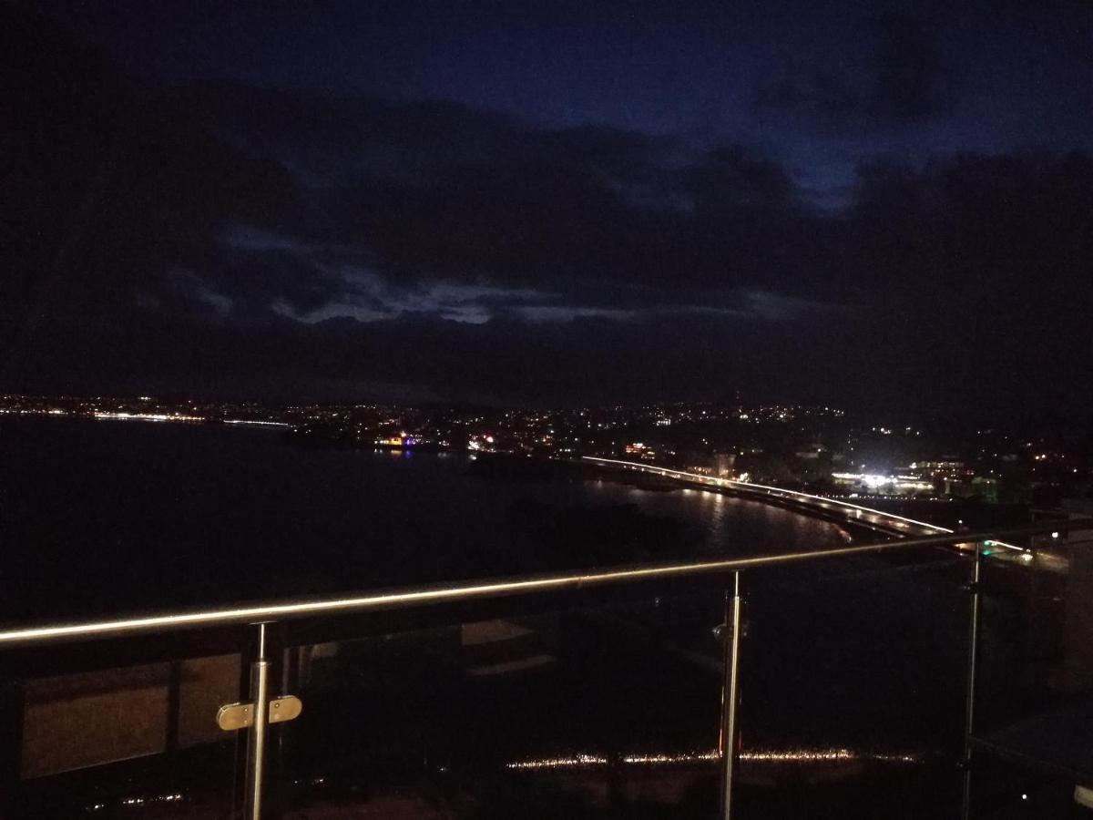 Panoramic Sea Views, Sleeps 4, Torquay Apartment ภายนอก รูปภาพ